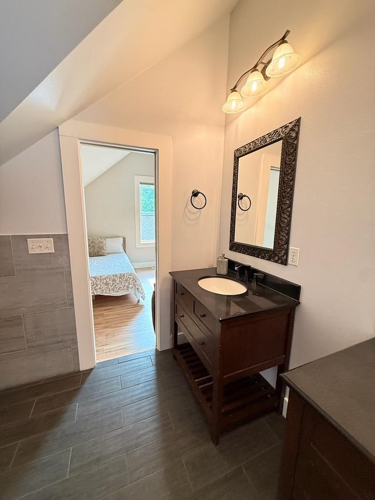 Furnished Finder property 1015893_1 photo 19