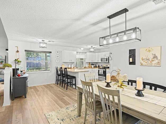 Dining, Coffee Bar, Kitchen