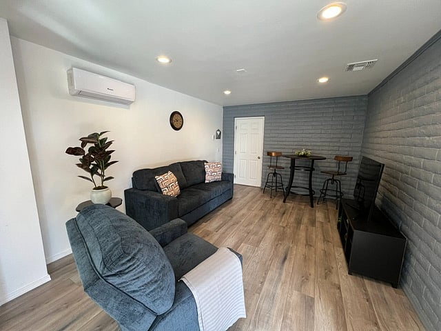 Furnished Finder property 1015916_1 photo 8