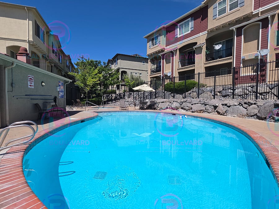 Furnished Finder property 1015933_1 photo 3