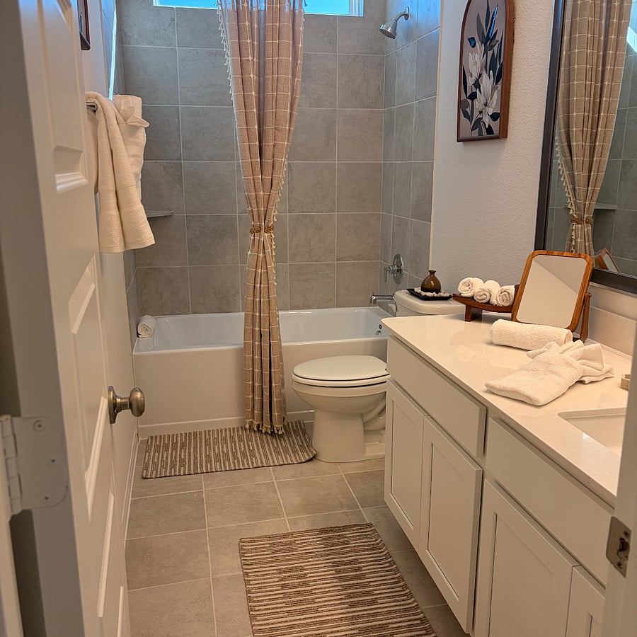 Furnished Finder property 1015934_1 photo 22