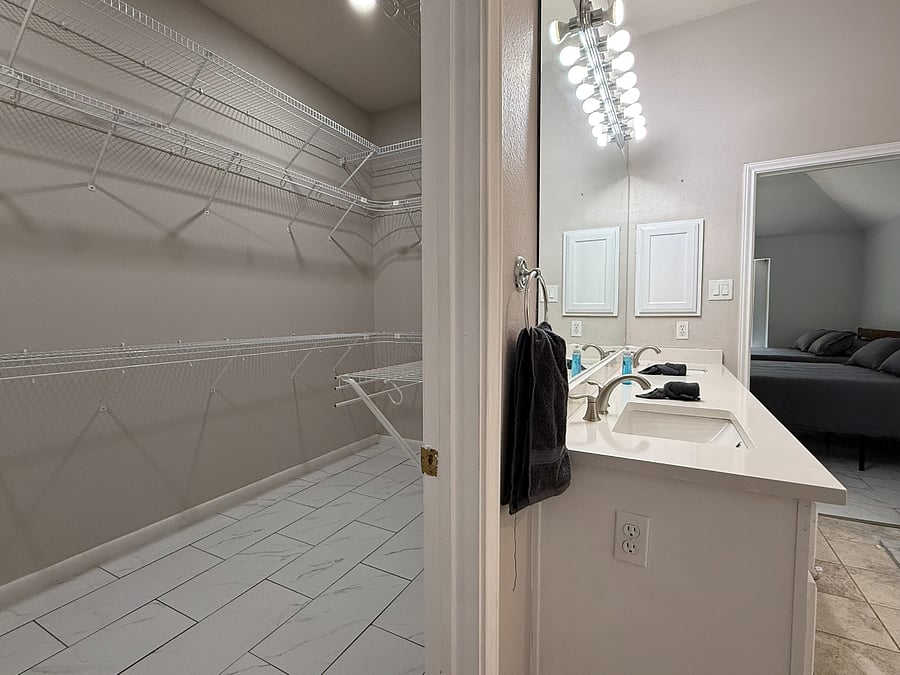 Furnished Finder property 1015942_1 photo 35