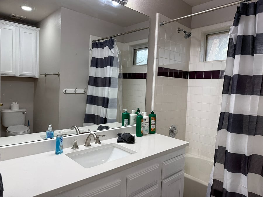 Furnished Finder property 1015942_1 photo 36