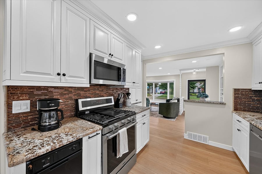 Furnished Finder property 1015951_1 photo 14