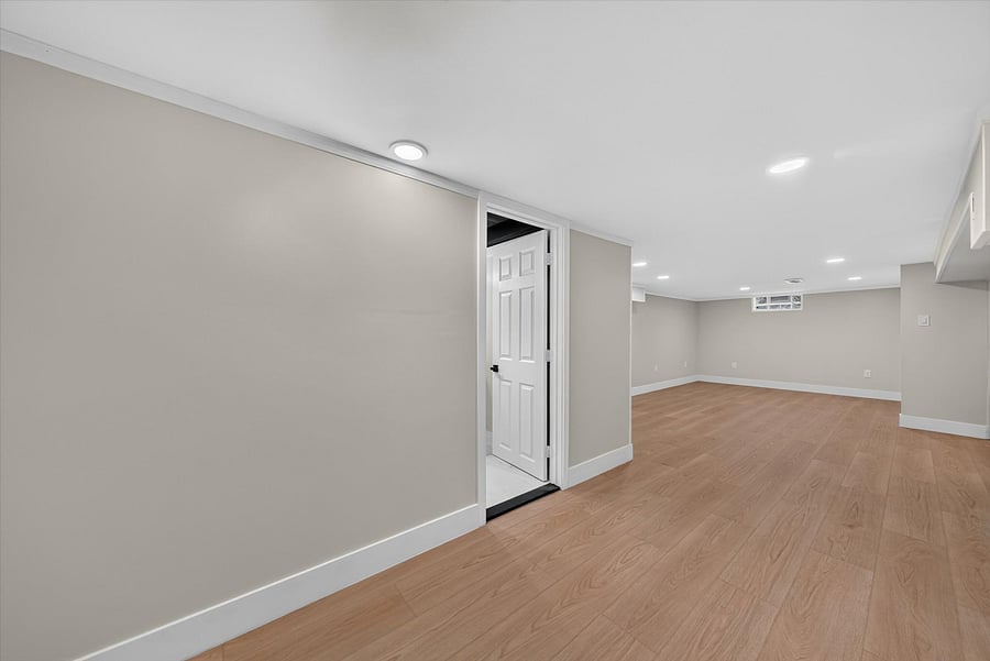 Furnished Finder property 1015951_1 photo 37