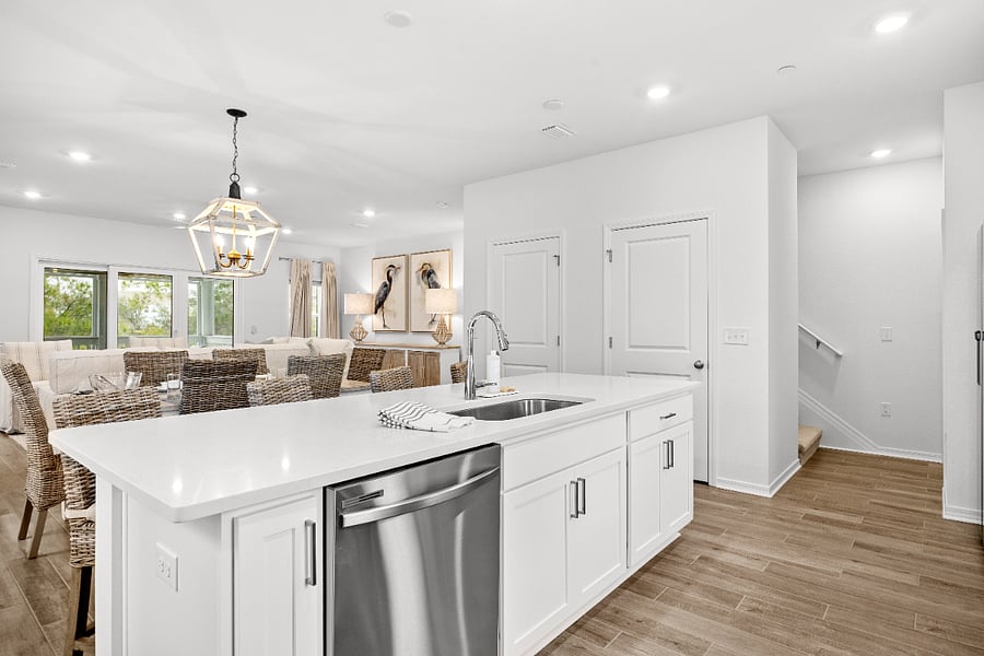 Kitchen island with seating for 4 