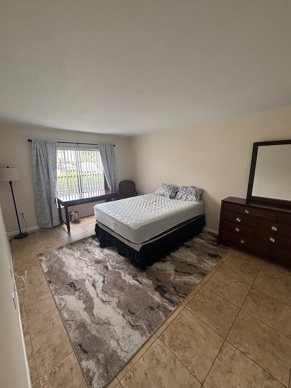 Furnished Finder property 1016002_1 photo 5