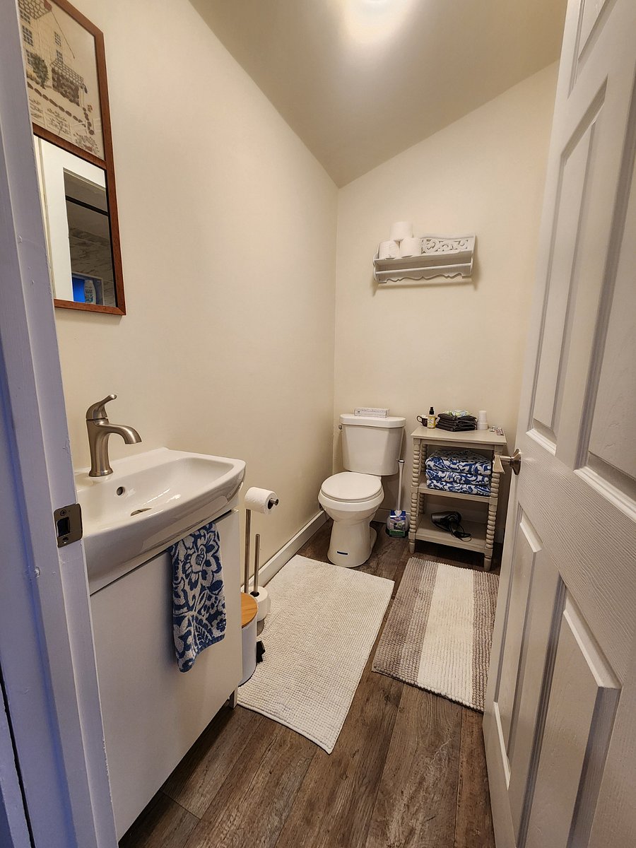 Furnished Finder property 1016004_1 photo 3