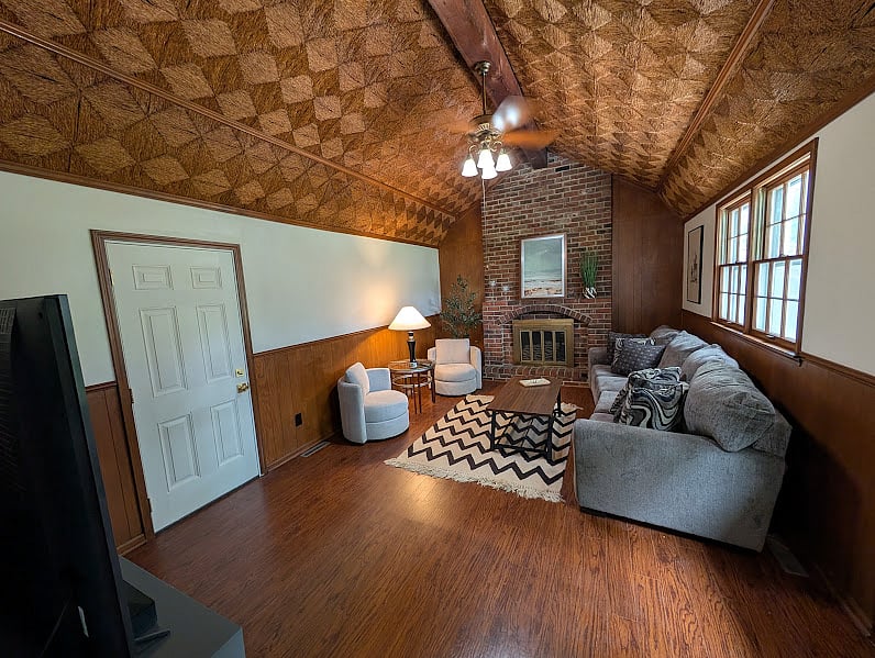Furnished Finder property 1016011_1 photo 3