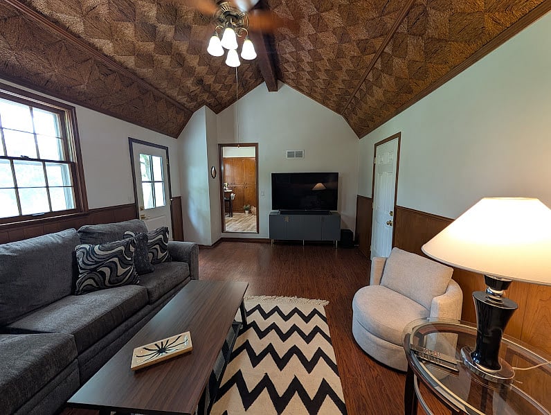 Furnished Finder property 1016011_1 photo 4