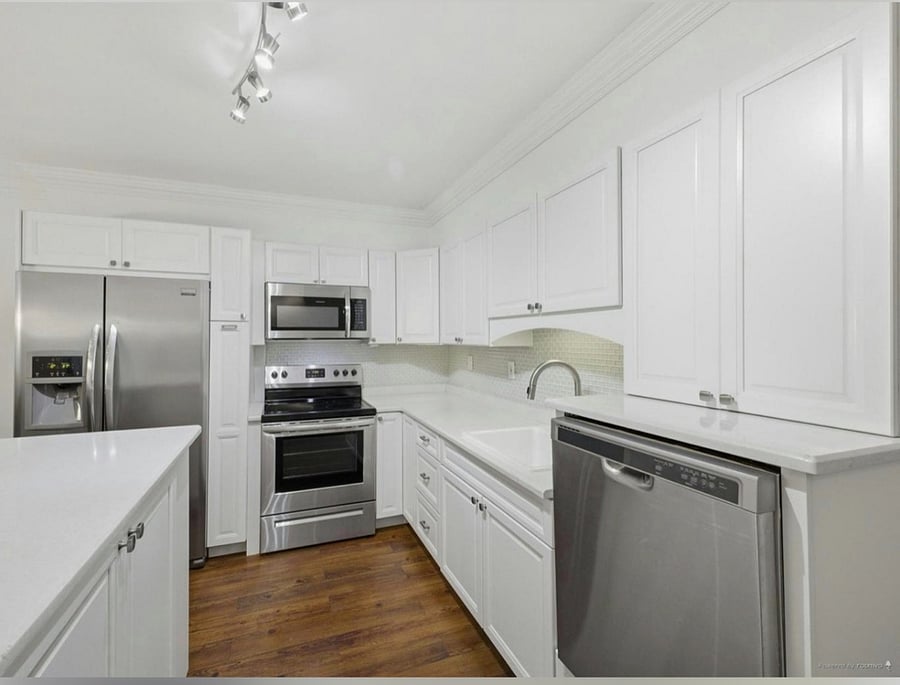 Furnished Finder property 1016029_1 photo 8