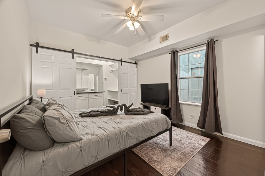 Furnished Finder property 1016041_1 photo 3