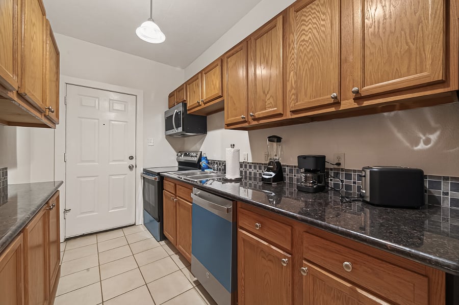 Furnished Finder property 1016041_1 photo 9