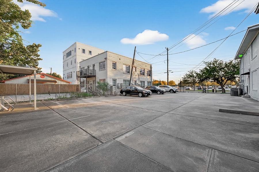 Furnished Finder property 1016041_1 photo 10