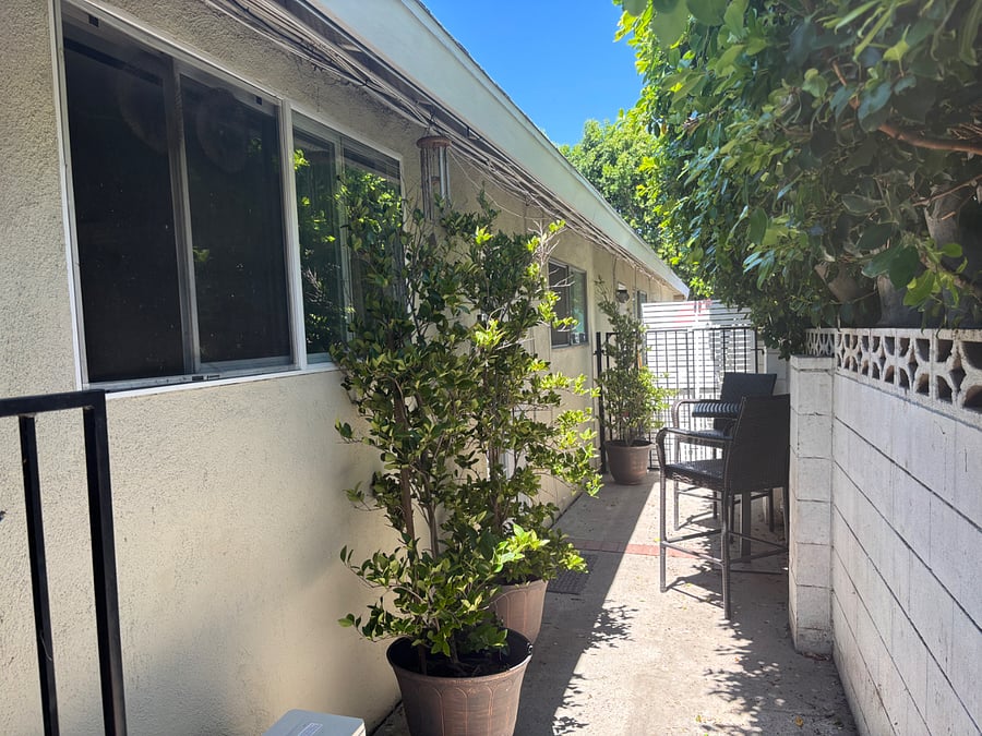 Furnished Finder property 1016058_1 photo 9