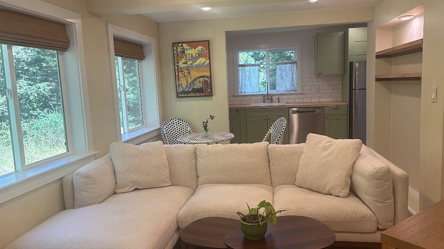 Furnished Finder property 1016084_1 photo 12