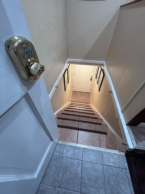 Furnished Finder property 1016108_1 photo 4
