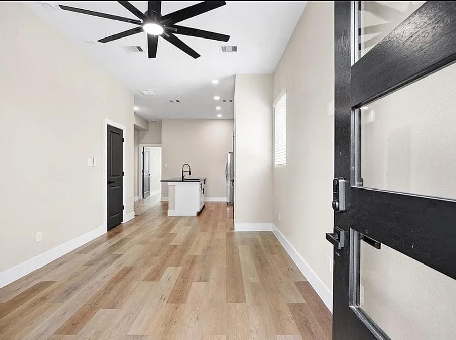 Furnished Finder property 1016109_1 photo 3