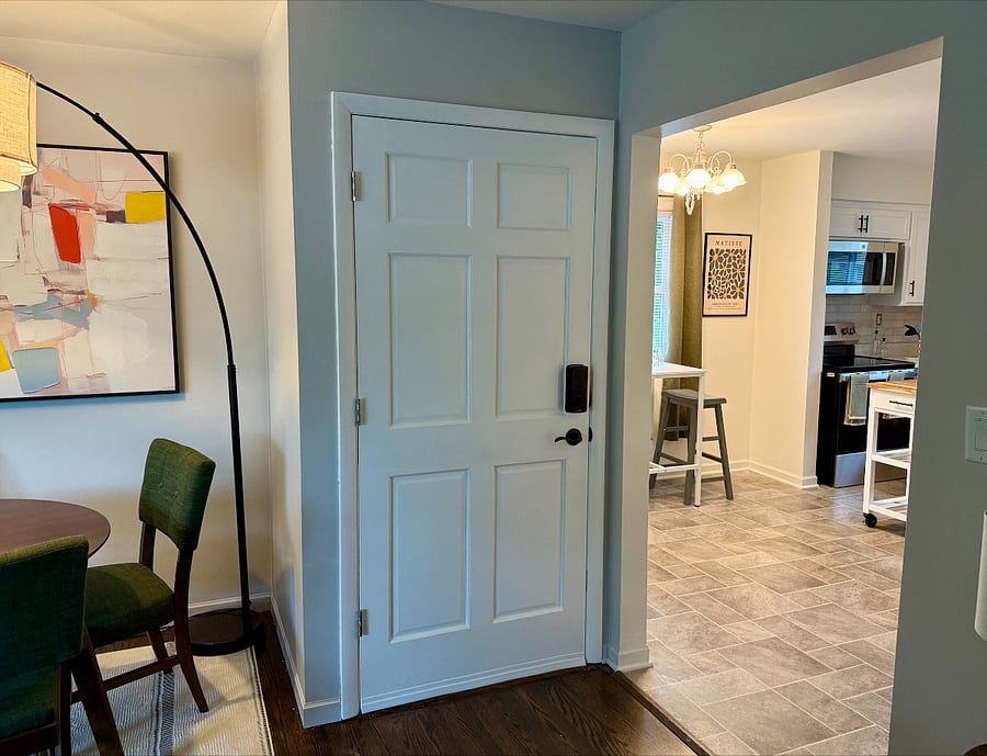 Front Door/Kitchen Entrance