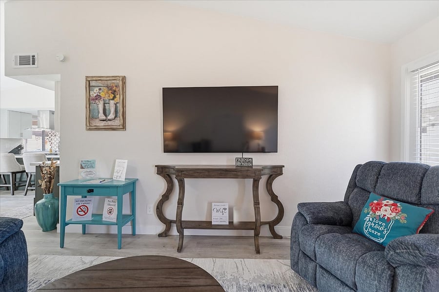Furnished Finder property 1016122_1 photo 4