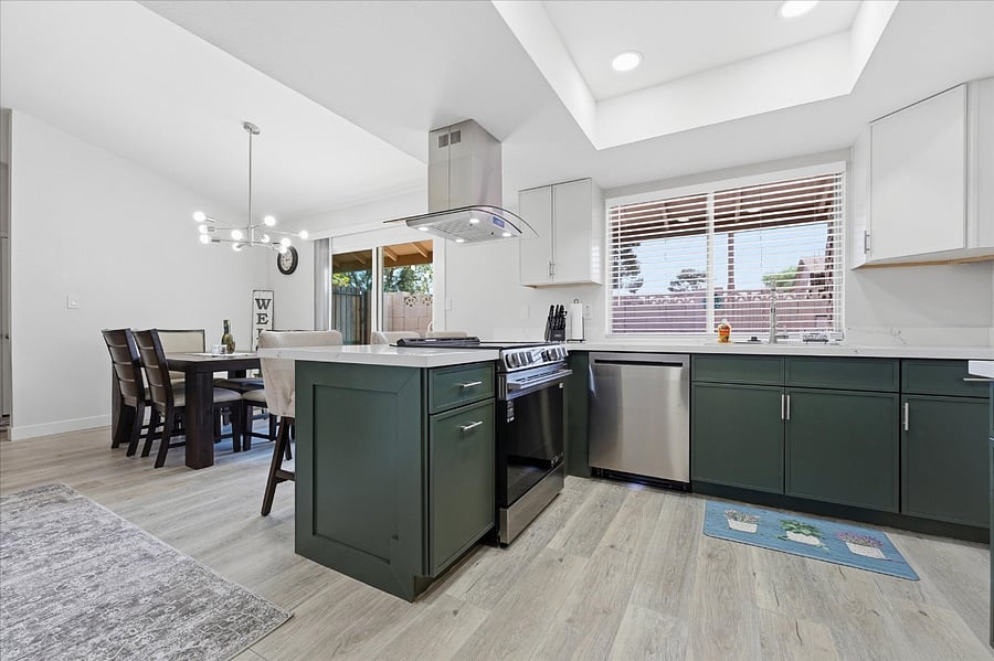 Furnished Finder property 1016122_1 photo 10