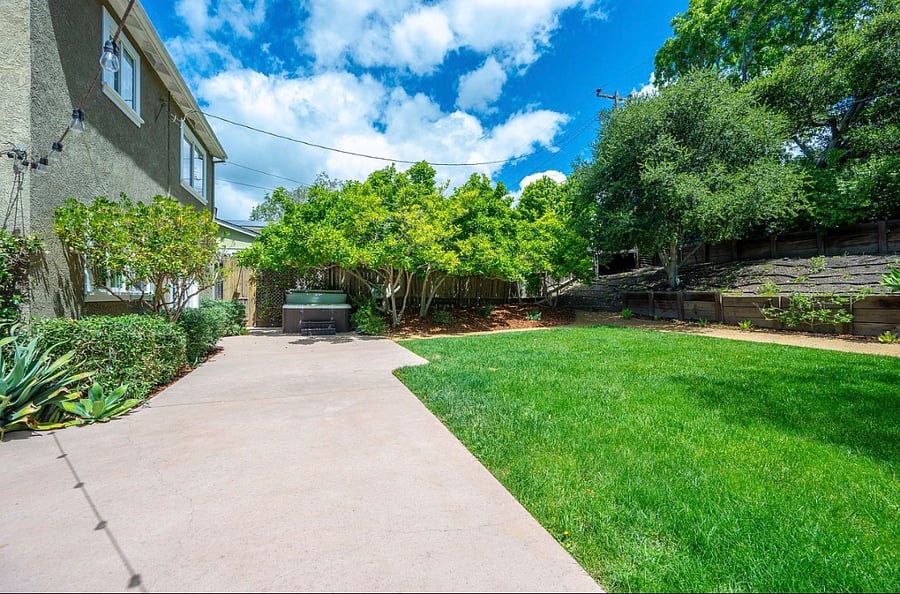 Furnished Finder property 1016127_1 photo 21