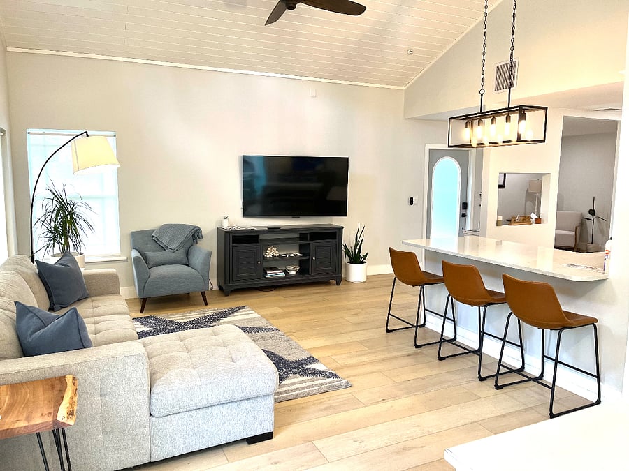 Furnished Finder property 1016146_1 photo 3