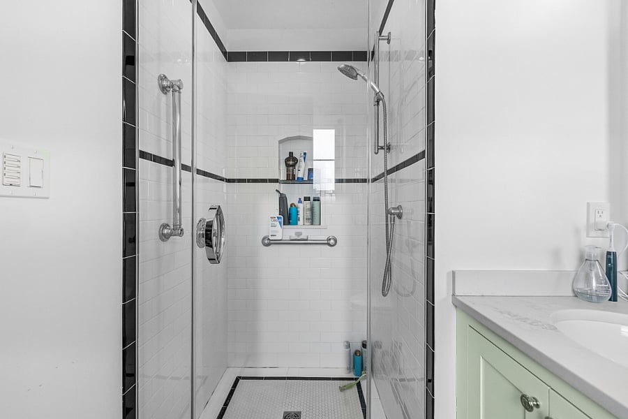 Furnished Finder property 1016147_1 photo 25