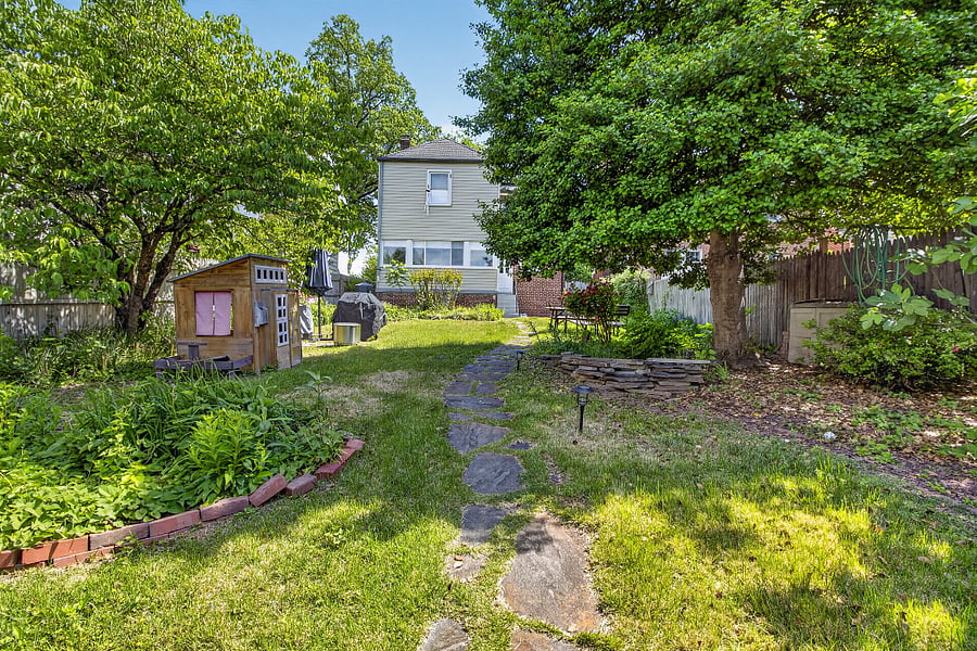 Furnished Finder property 1016147_1 photo 36