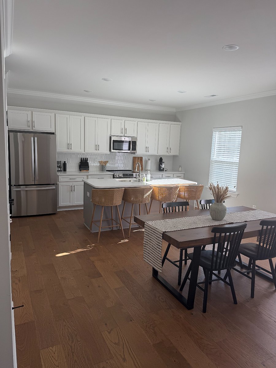 Furnished Finder property 1016160_1 photo 24