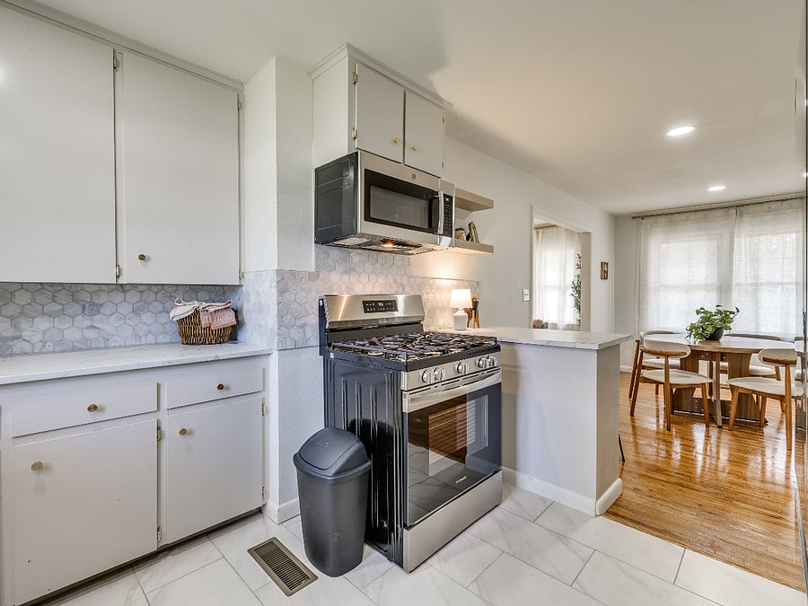 Furnished Finder property 1016164_1 photo 9
