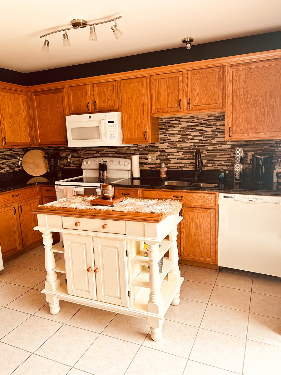 Furnished Finder property 1016167_1 photo 4