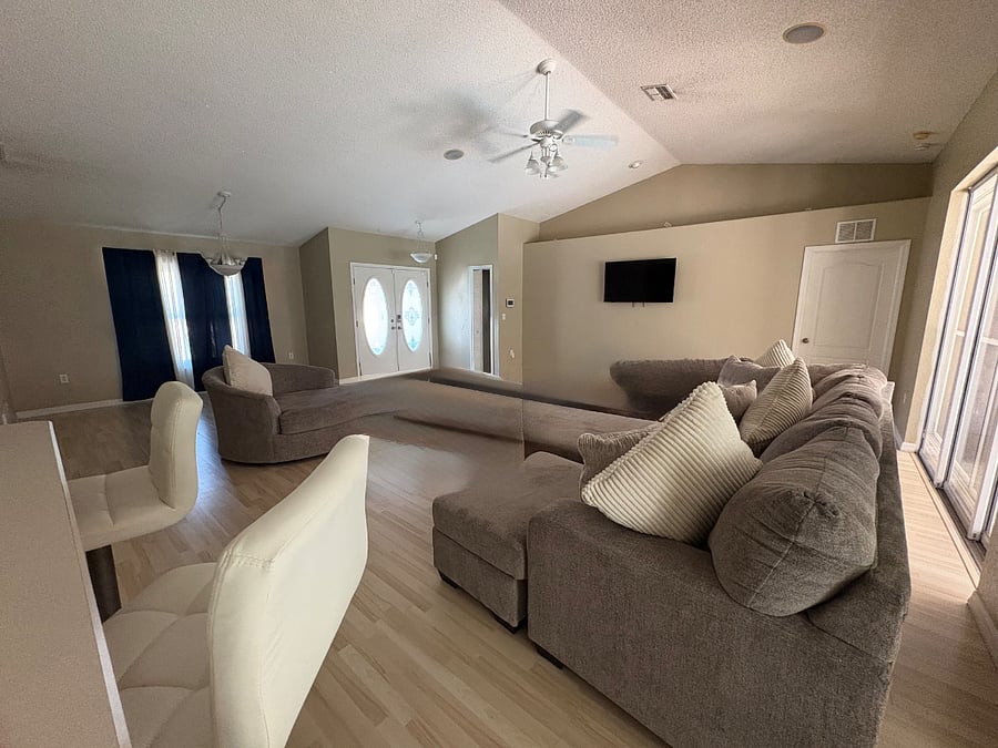 Furnished Finder property 1016192_1 photo 8