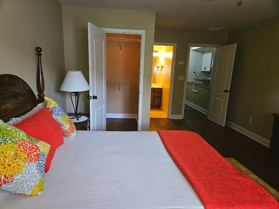 Furnished Finder property 1016214_1 photo 2