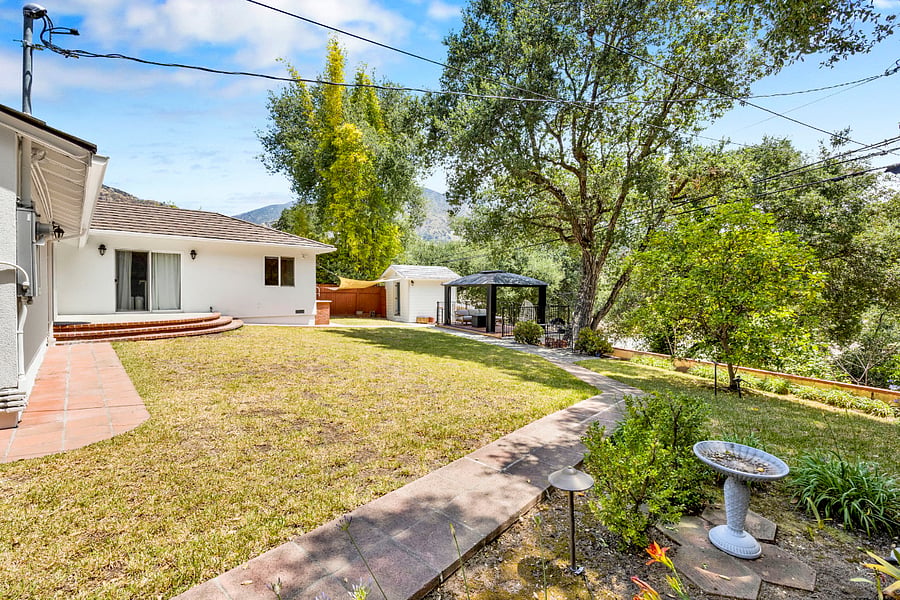 Furnished Finder property 1016225_1 photo 38