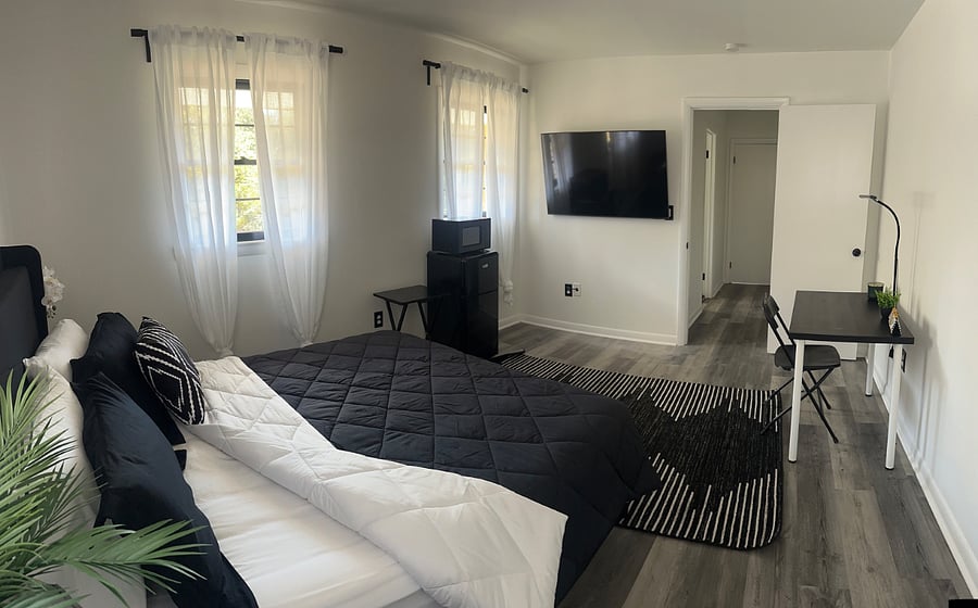 Master bedroom 1