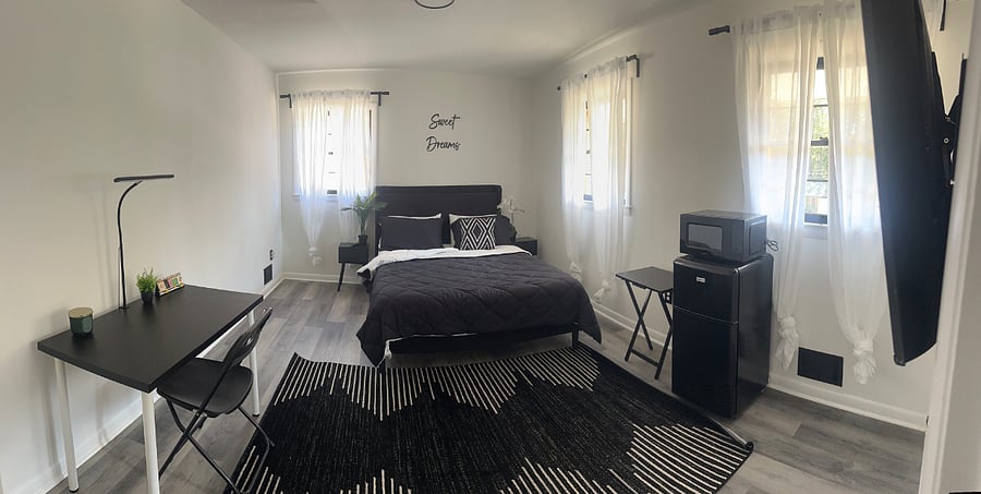Master bedroom 1