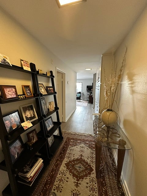 Furnished Finder property 1016236_1 photo 3