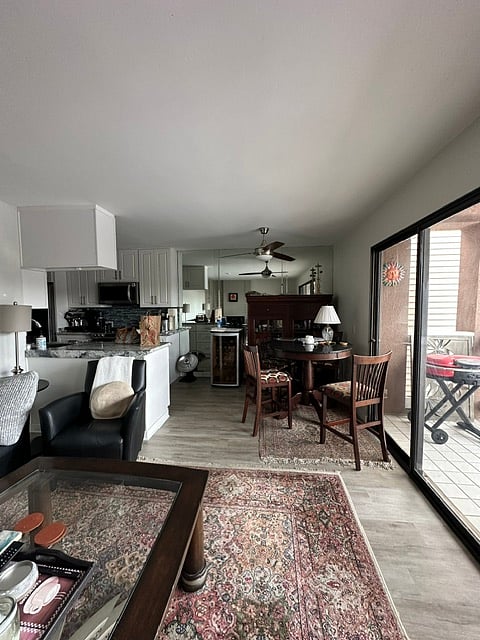 Furnished Finder property 1016236_1 photo 11