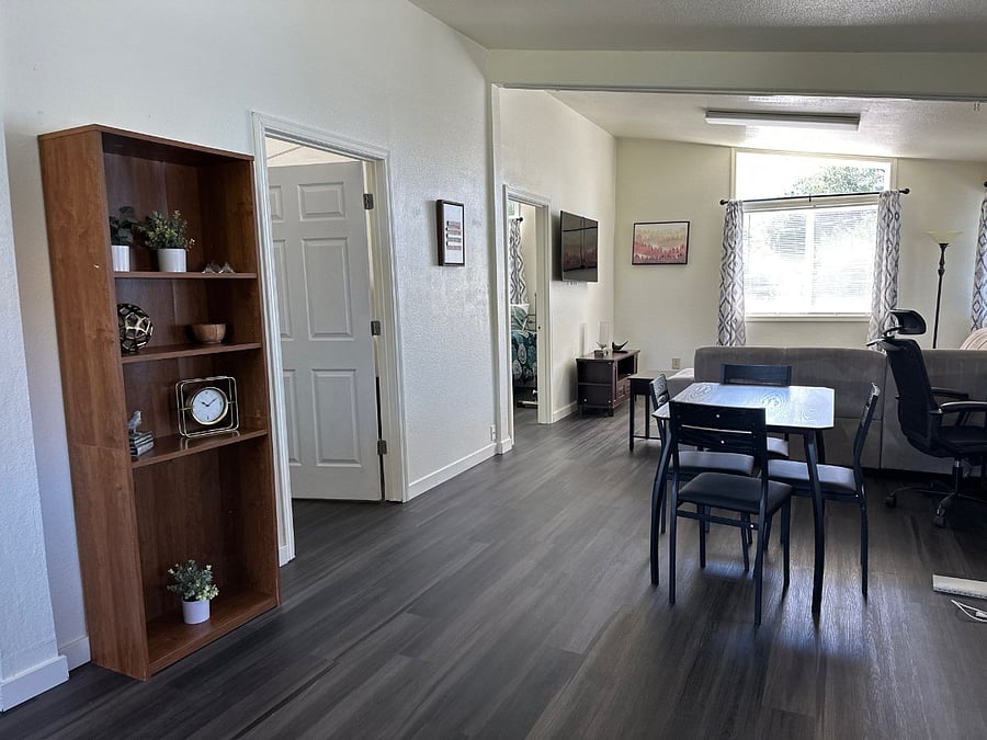 Furnished Finder property 1016240_1 photo 7