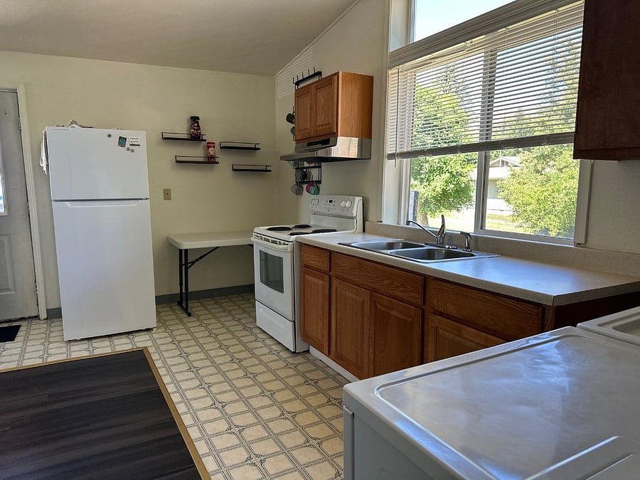 Furnished Finder property 1016240_1 photo 14