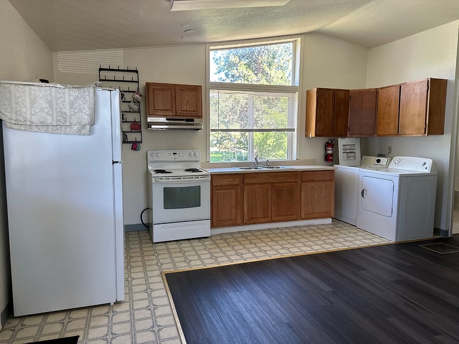 Furnished Finder property 1016240_1 photo 17