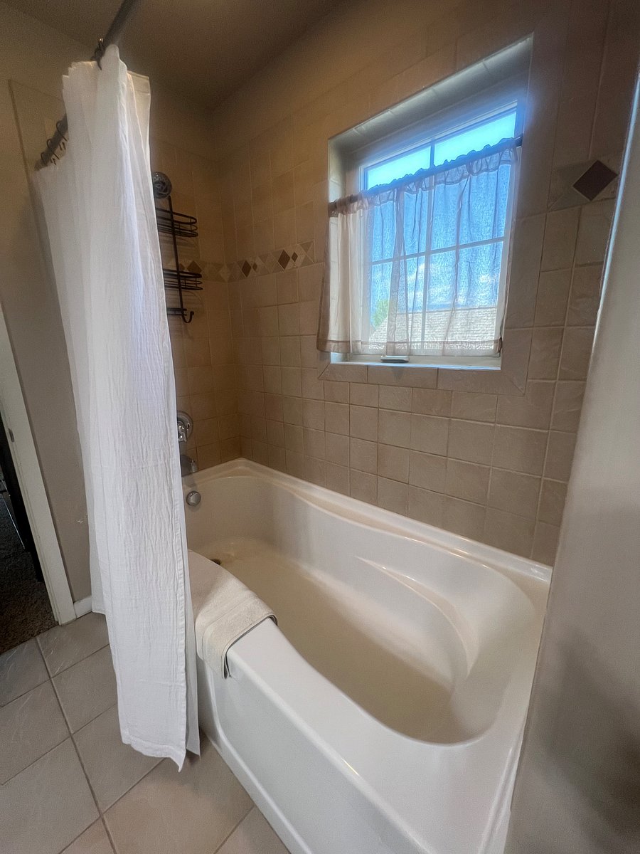 Furnished Finder property 1016246_1 photo 14