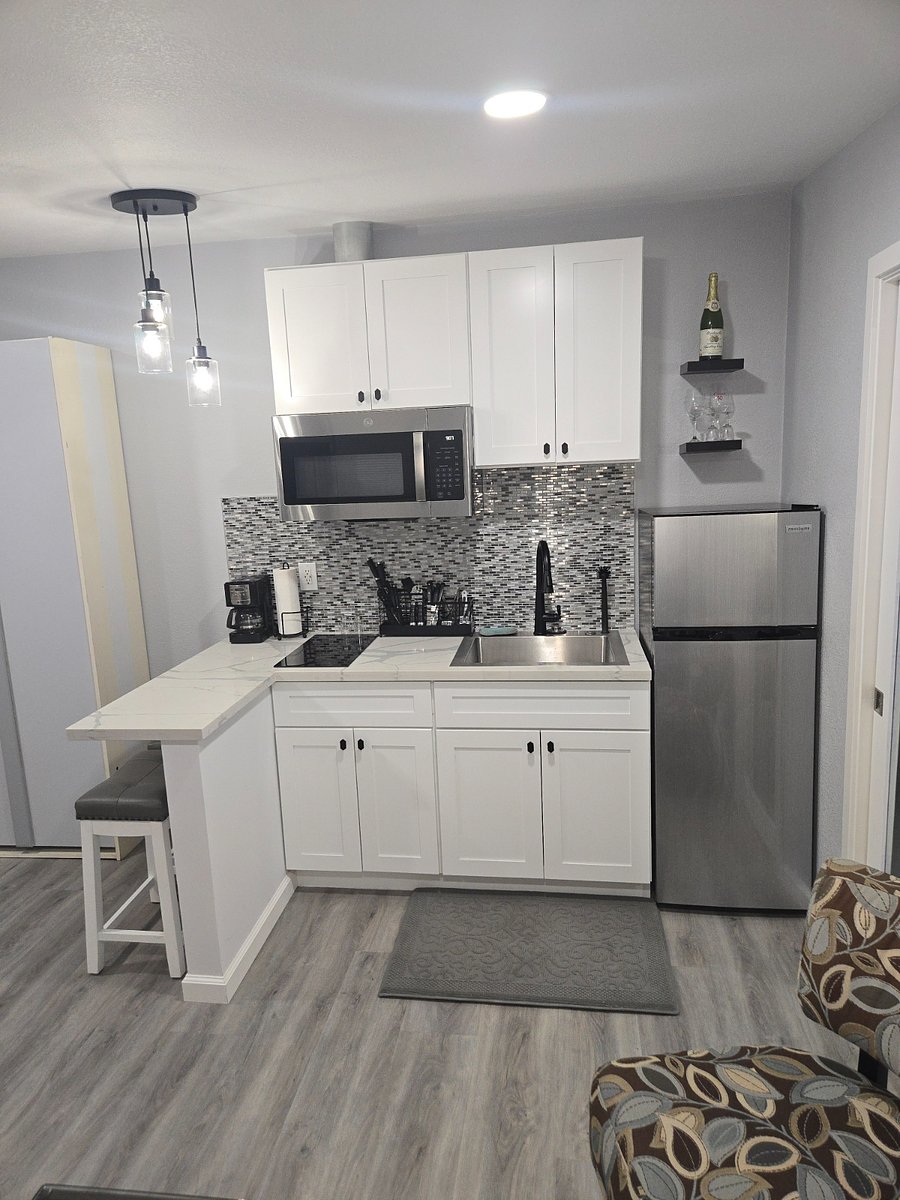 Furnished Finder property 1016268_1 photo 11