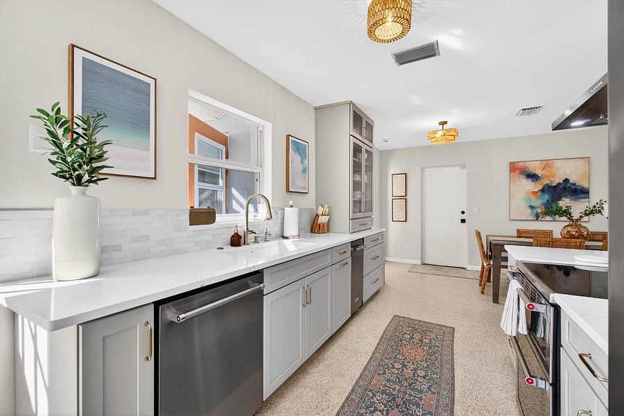 Furnished Finder property 1016269_1 photo 16