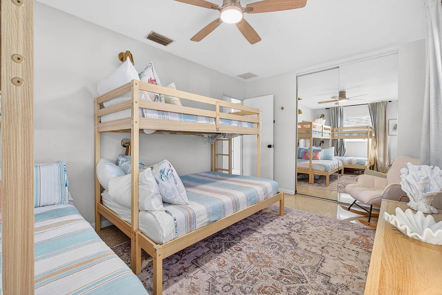 Furnished Finder property 1016269_1 photo 25