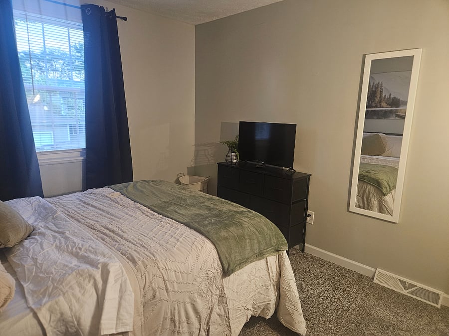 Furnished Finder property 1016279_1 photo 24