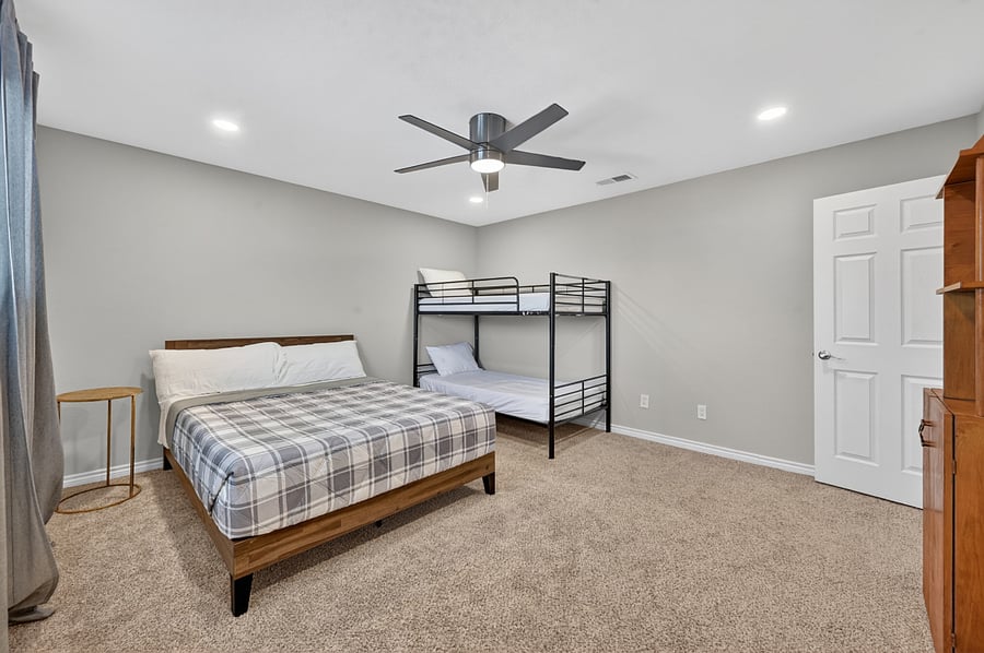 Furnished Finder property 1016281_1 photo 11