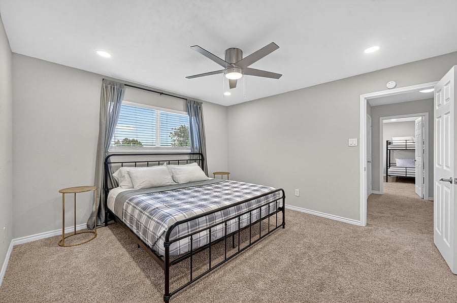 Furnished Finder property 1016281_1 photo 12