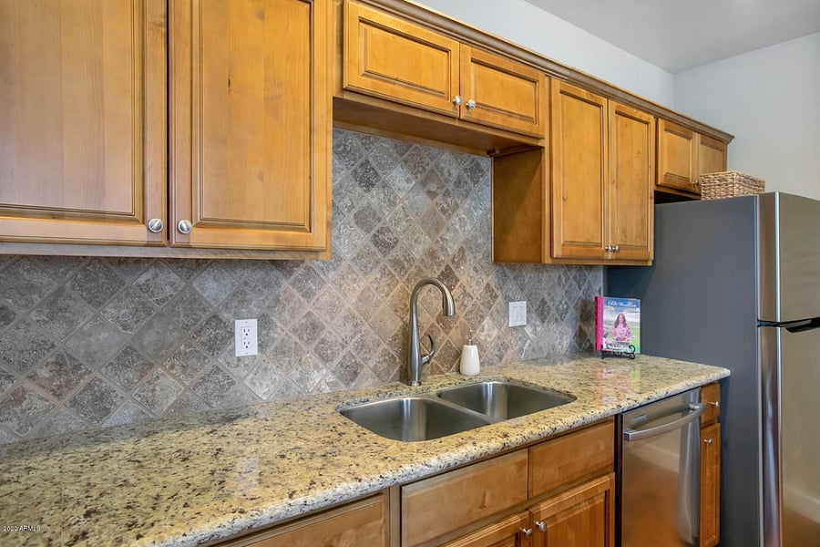 Furnished Finder property 1016296_1 photo 9